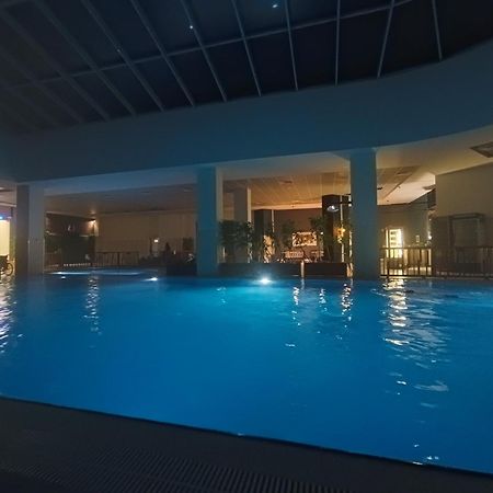 33Rd Floor Twin Apartments In Cevahir Sky City Complex With Pool, Spa, Fitness And Parking Included In Price Skopie Exterior foto