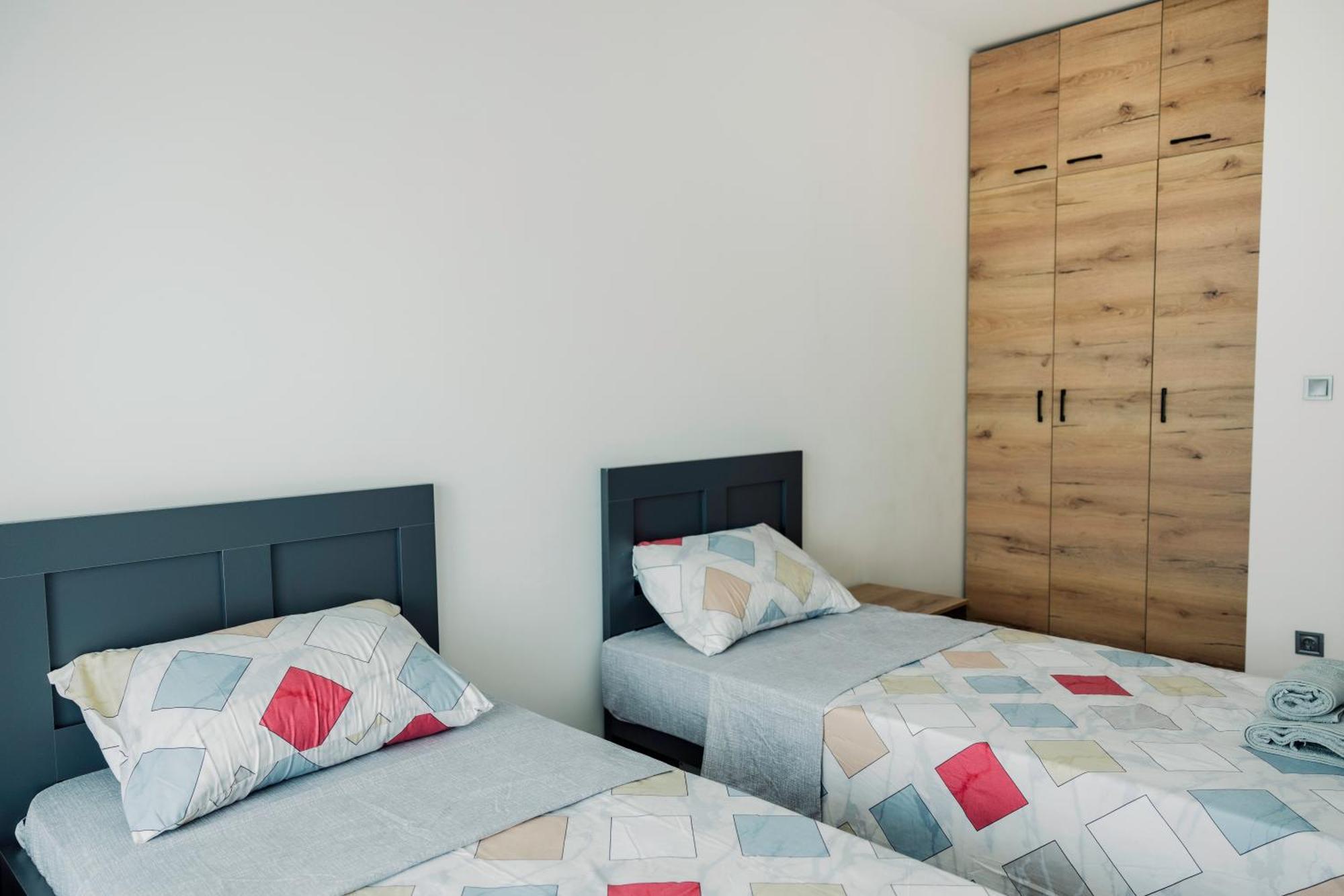 33Rd Floor Twin Apartments In Cevahir Sky City Complex With Pool, Spa, Fitness And Parking Included In Price Skopie Exterior foto